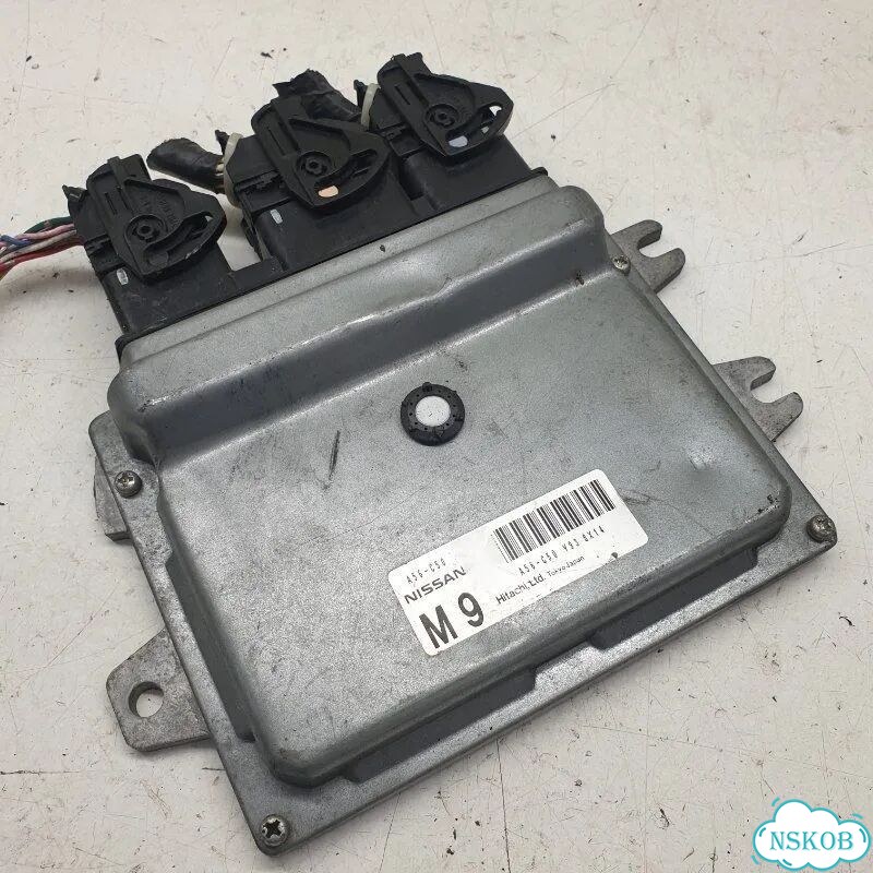 Блок управления EFI Nissan Serena C25 MR20DE фото 1