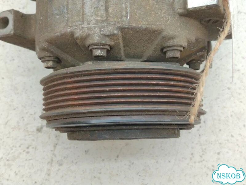 Компрессор кондиционера. Nissan X-Trail NT31 фото 4