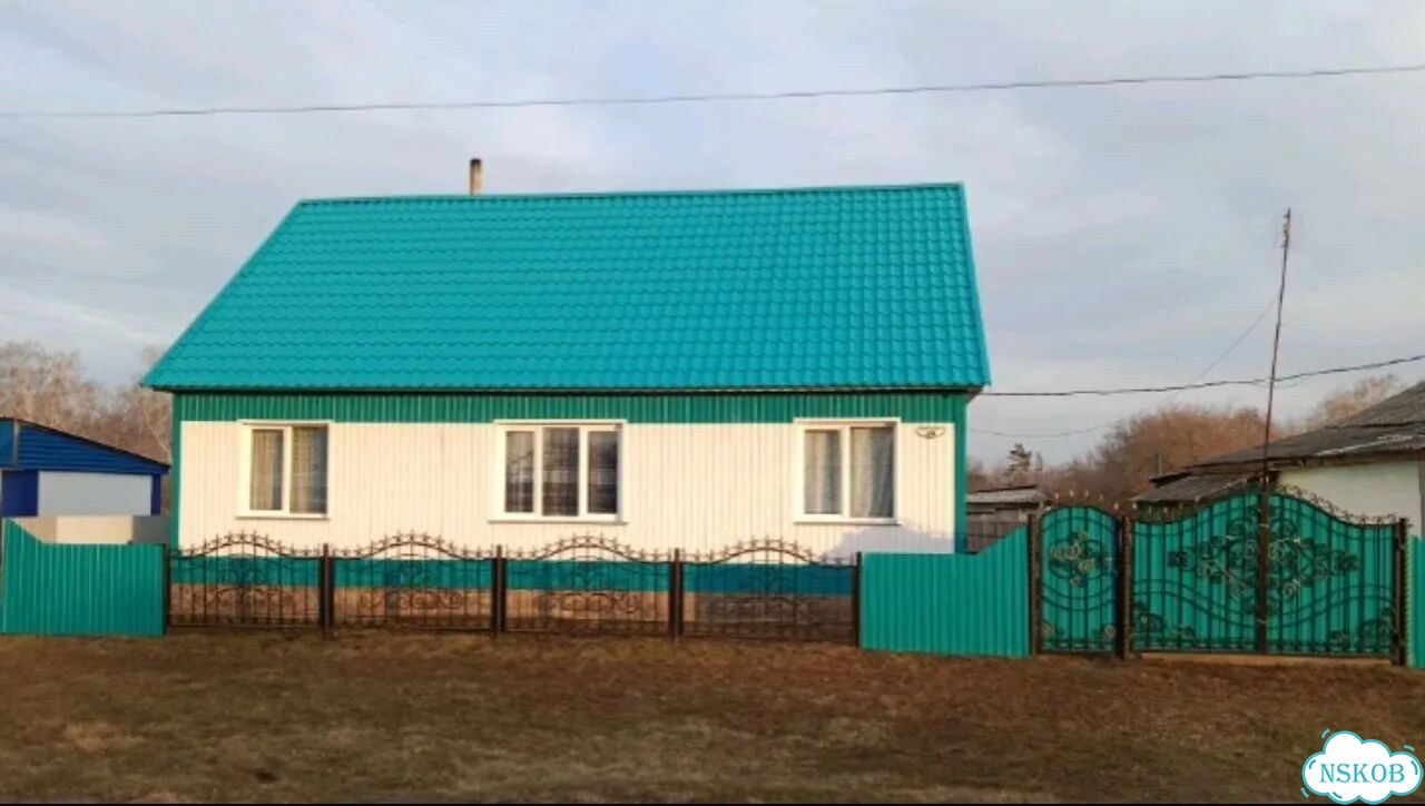 Дом 107 м² на участке 38 сот. фото 1
