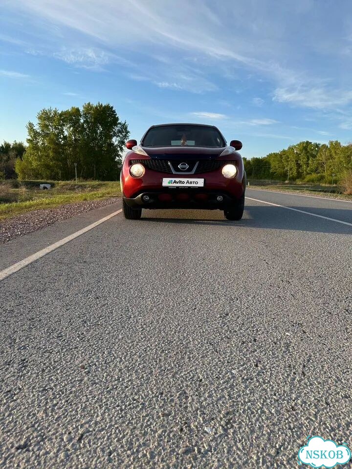Nissan Juke 1.6 CVT, 2011, 102 000 км фото 2