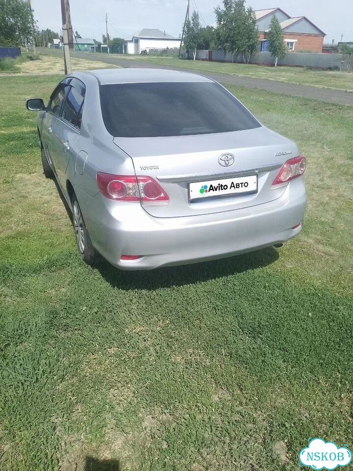 Toyota Corolla 1.6 AT, 2011, 176 000 км фото 8