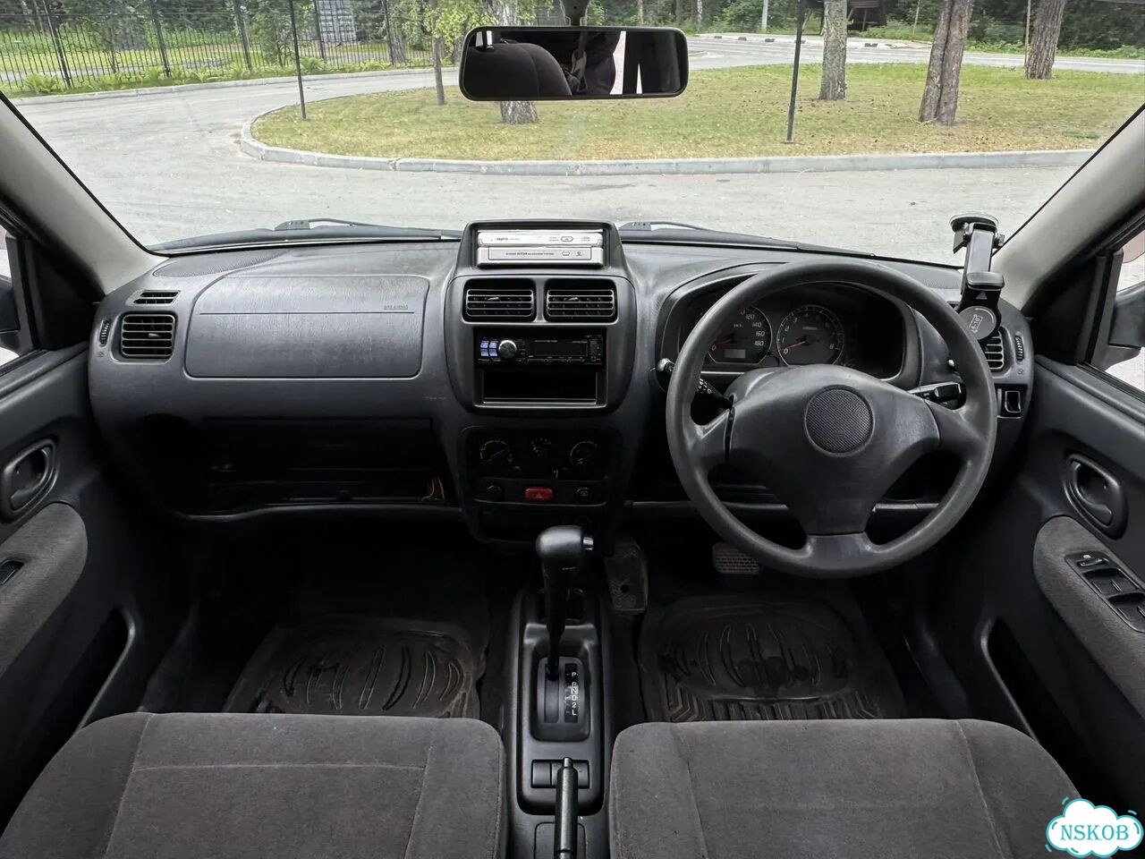 Suzuki Swift 1.3 AT, 2003, 173 000 км фото 26
