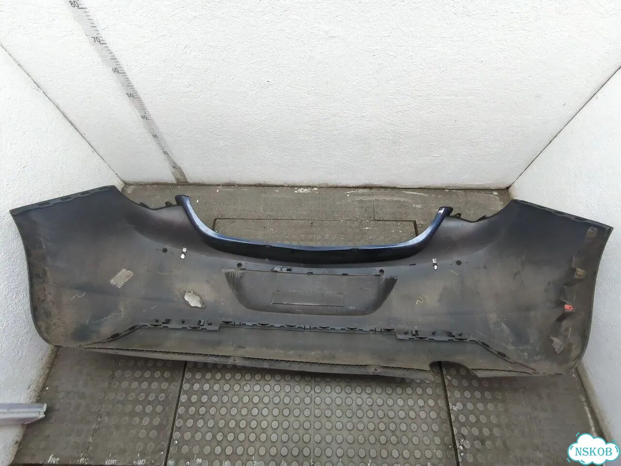 Бампер задний Opel Astra J фото 3