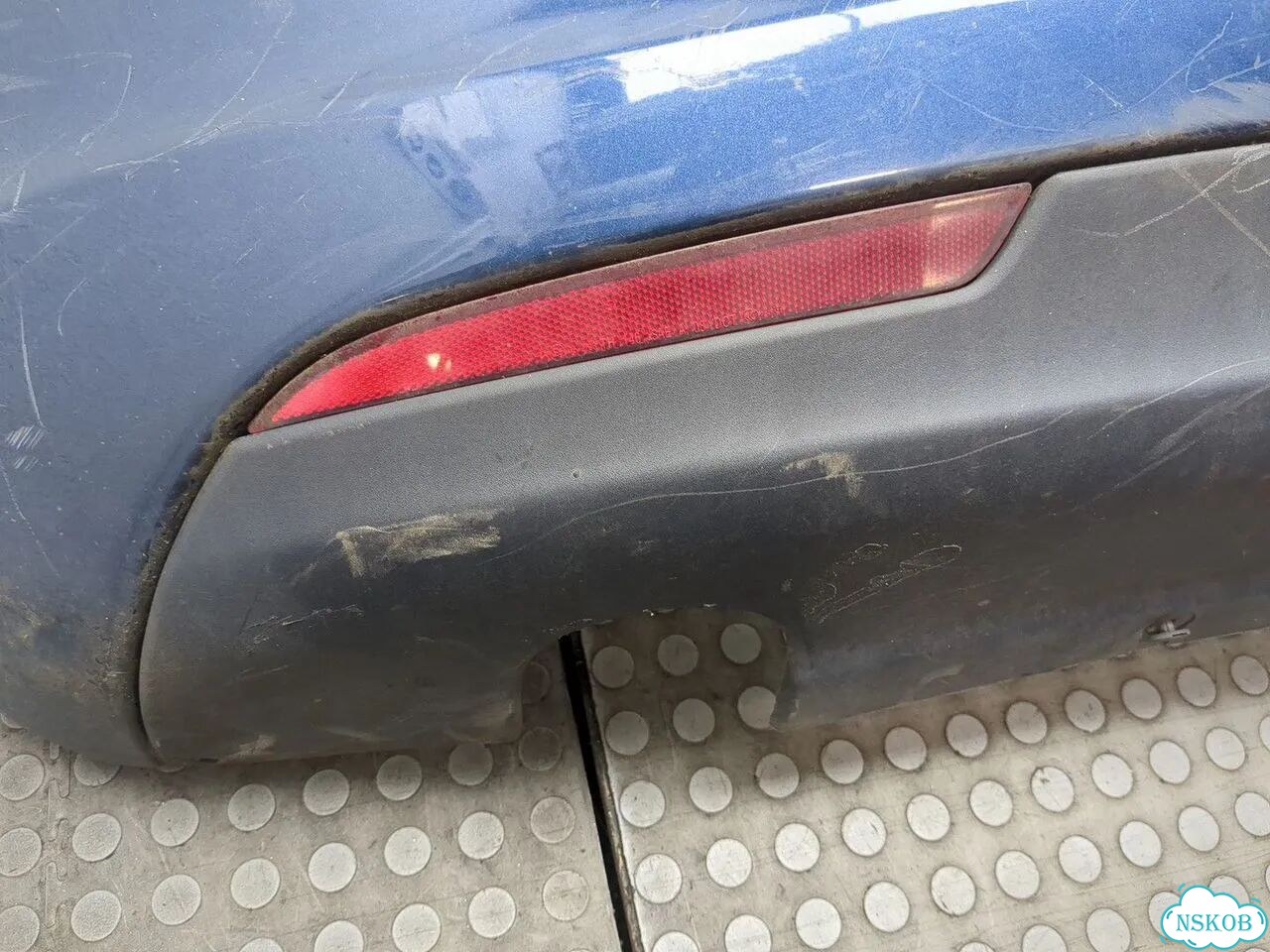 Бампер задний Opel Astra J фото 7