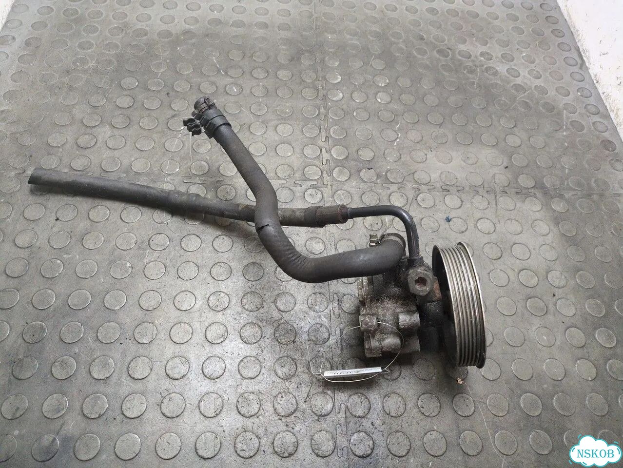 Гур Audi A4 (B7) фото 1