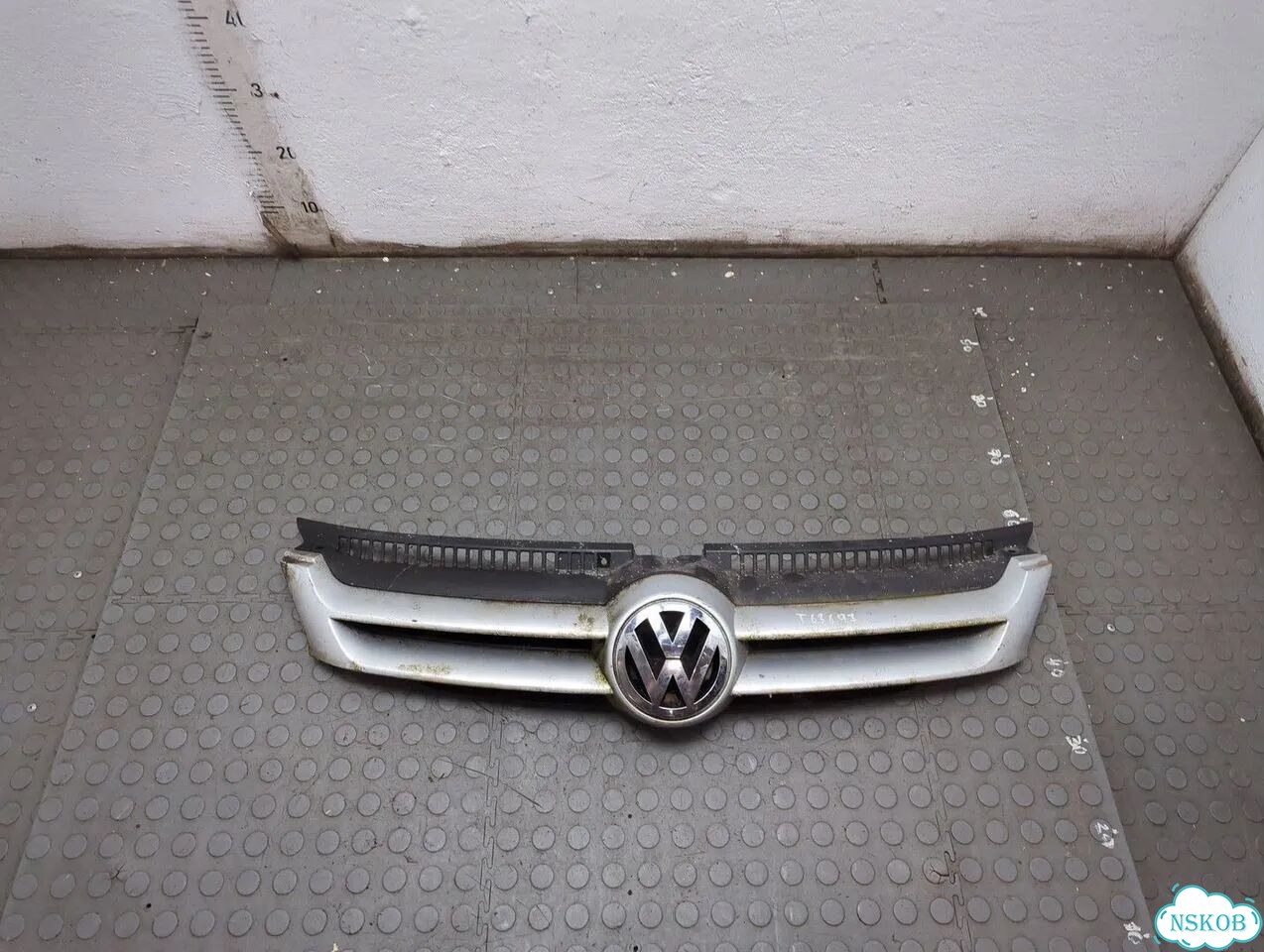 Решетка радиатора Volkswagen Golf Plus фото 1
