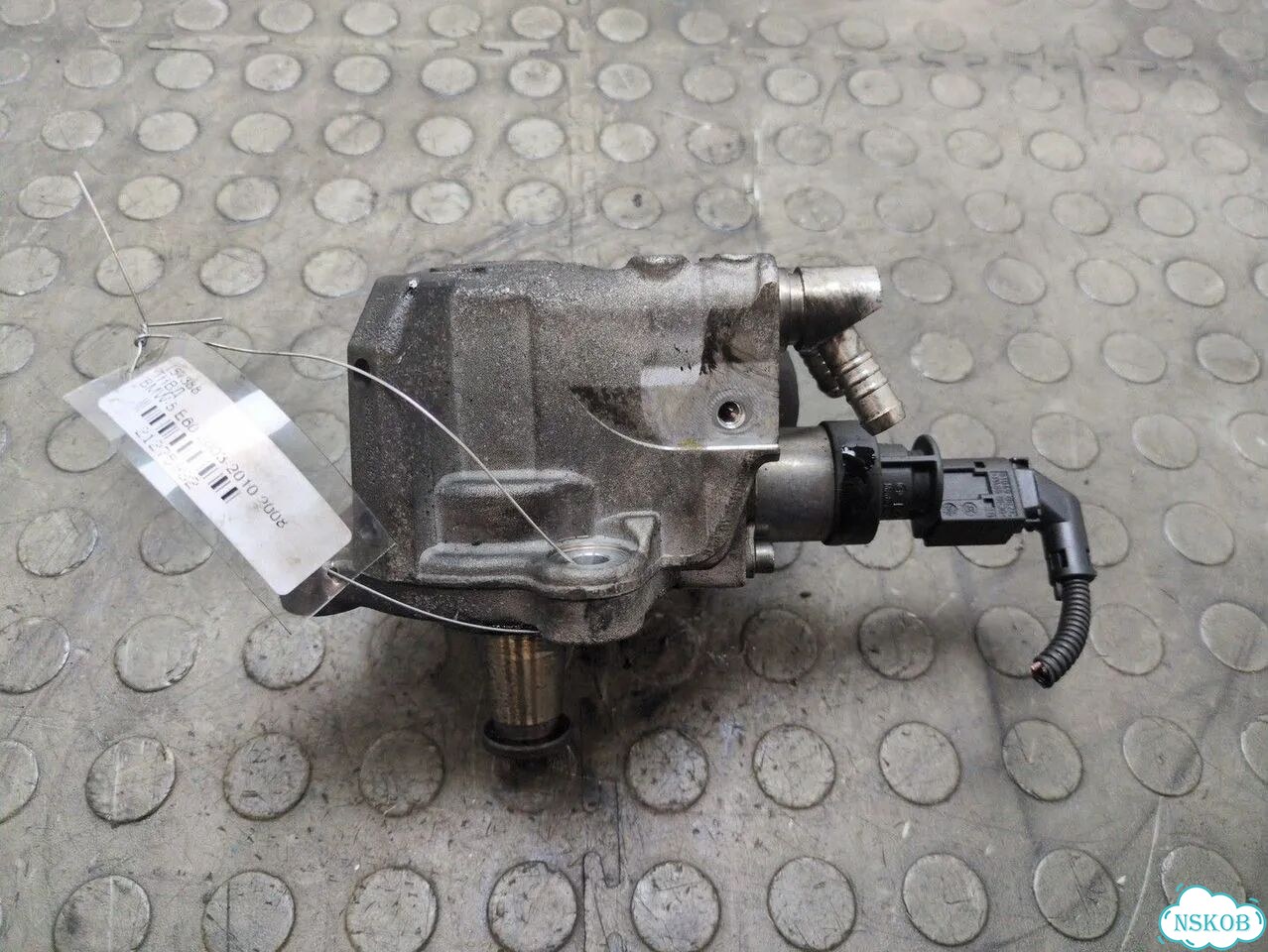 Тнвд BMW 5 E60 фото 1