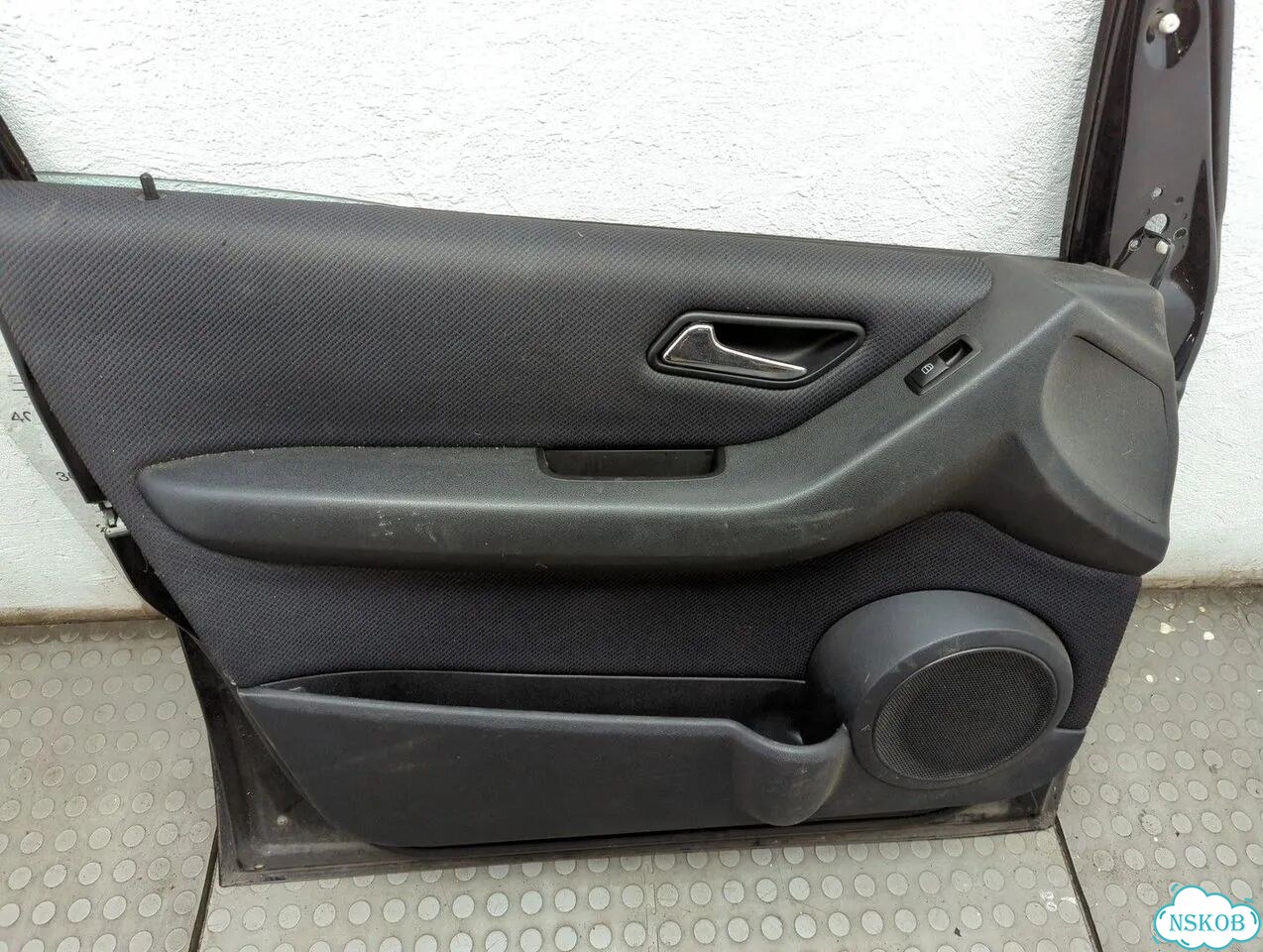 Дверь боковая левая передняя Mercedes A W169 фото 7