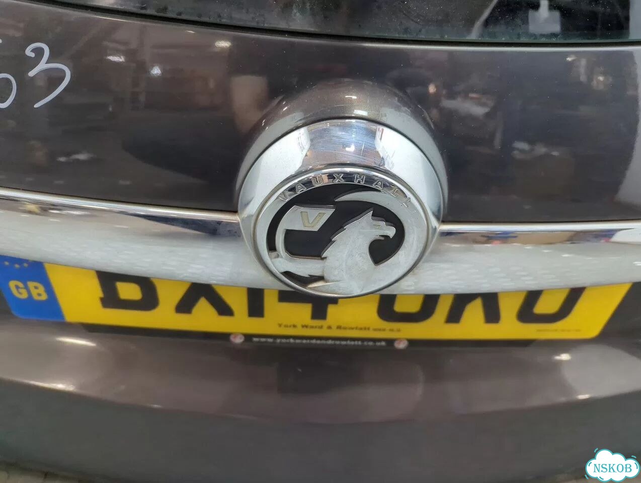 Крышка багажника Opel Insignia фото 3