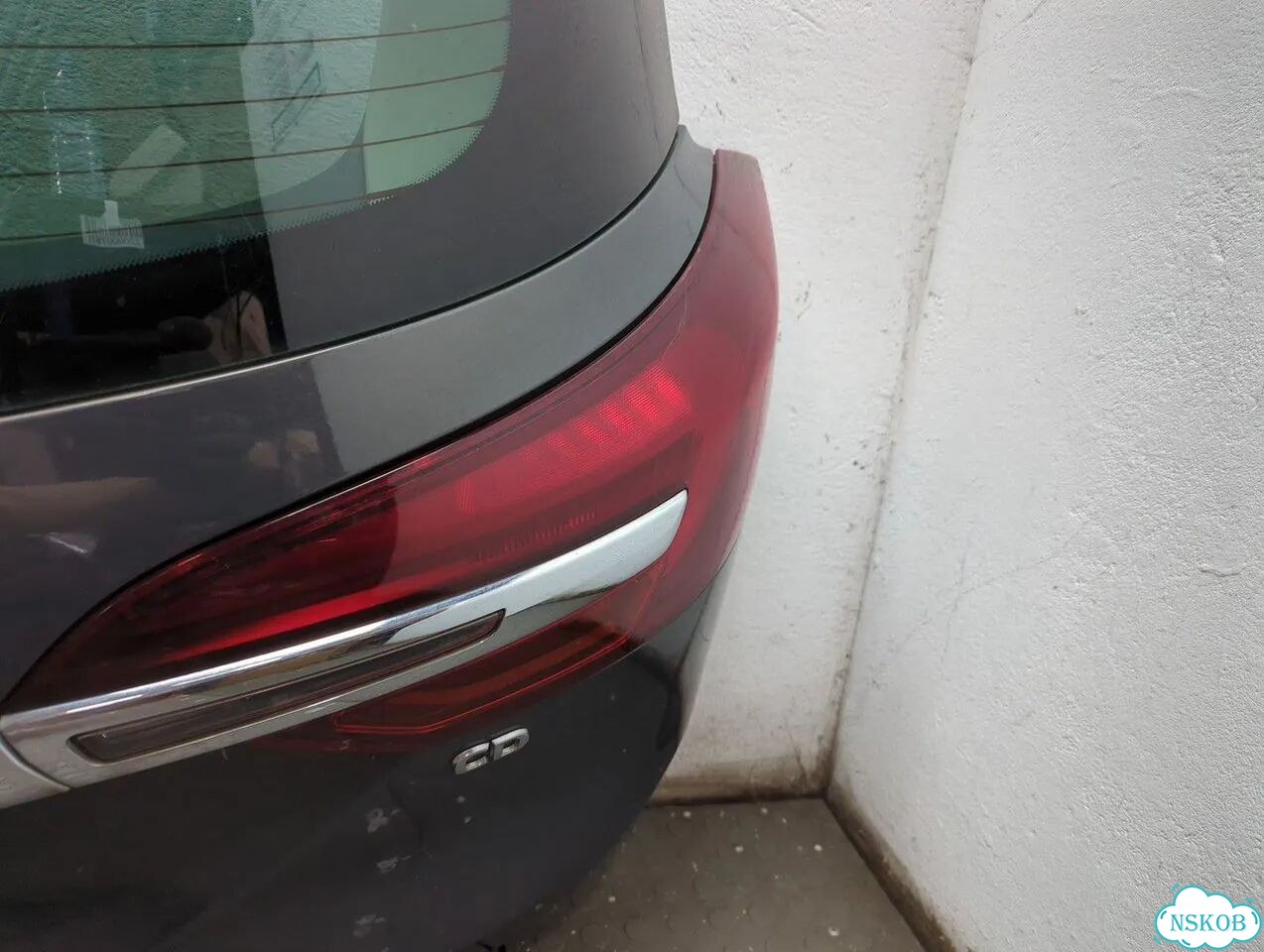 Крышка багажника Opel Insignia фото 6