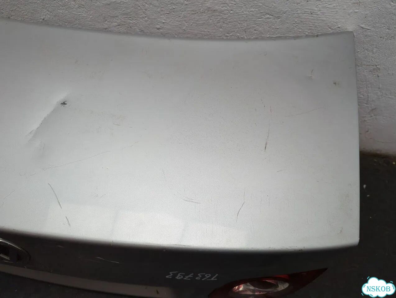 Крышка багажника Volkswagen Jetta 5 фото 5