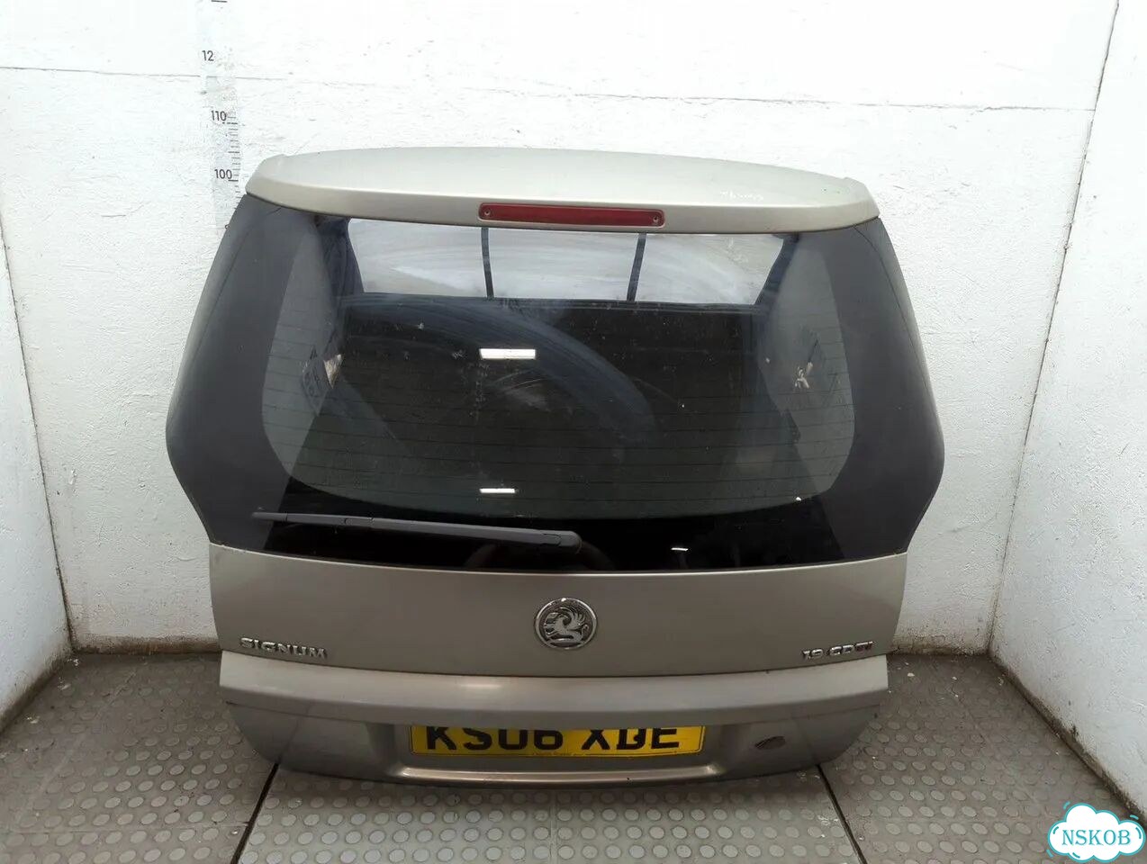 Крышка багажника Opel Signum фото 1