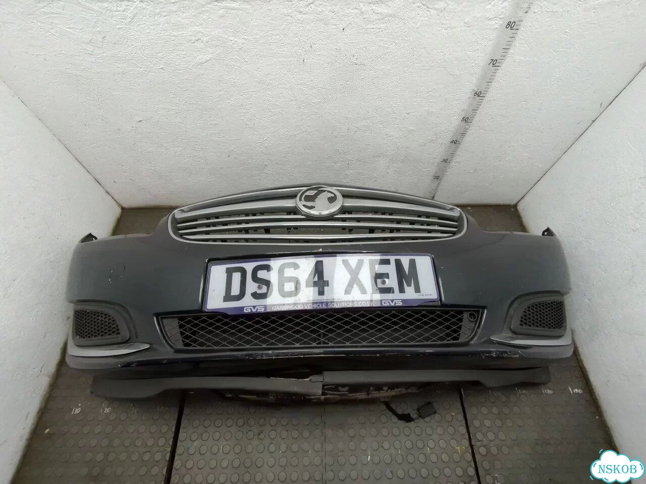 Бампер передний Opel Insignia фото 1