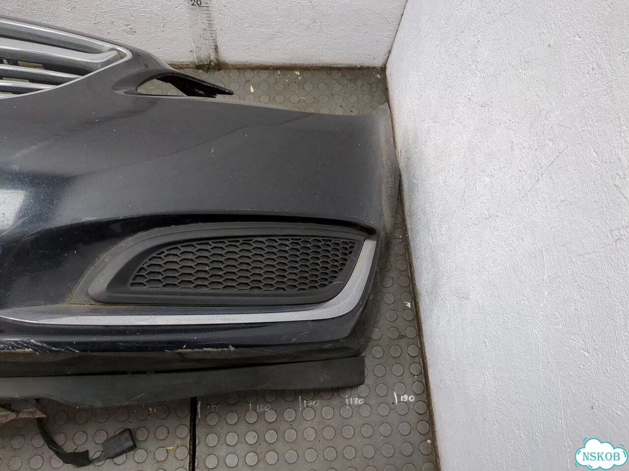 Бампер передний Opel Insignia фото 2