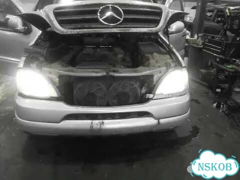 Суппорт правый задний Mercedes ML W163 фото 2