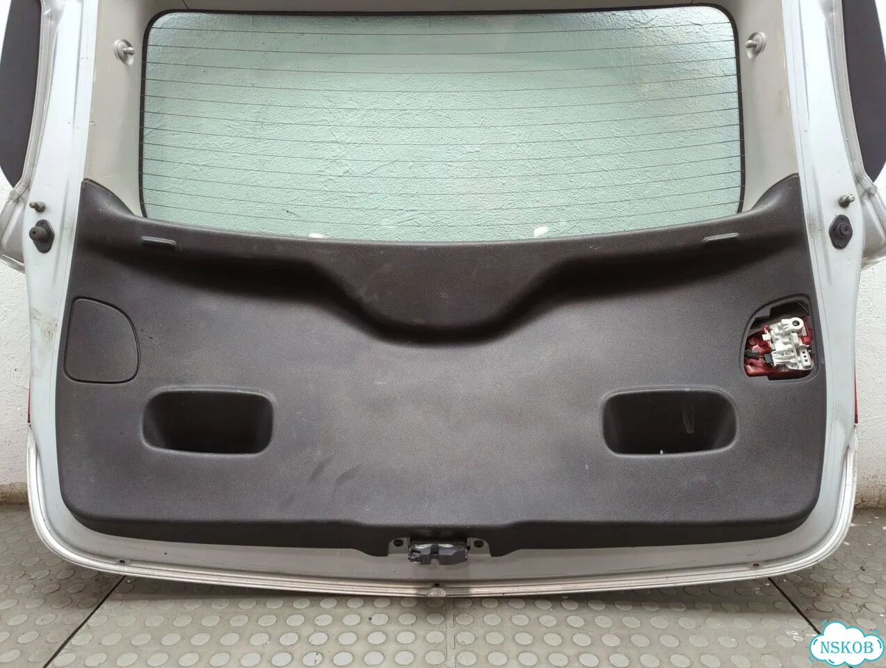Крышка багажника Opel Meriva фото 11