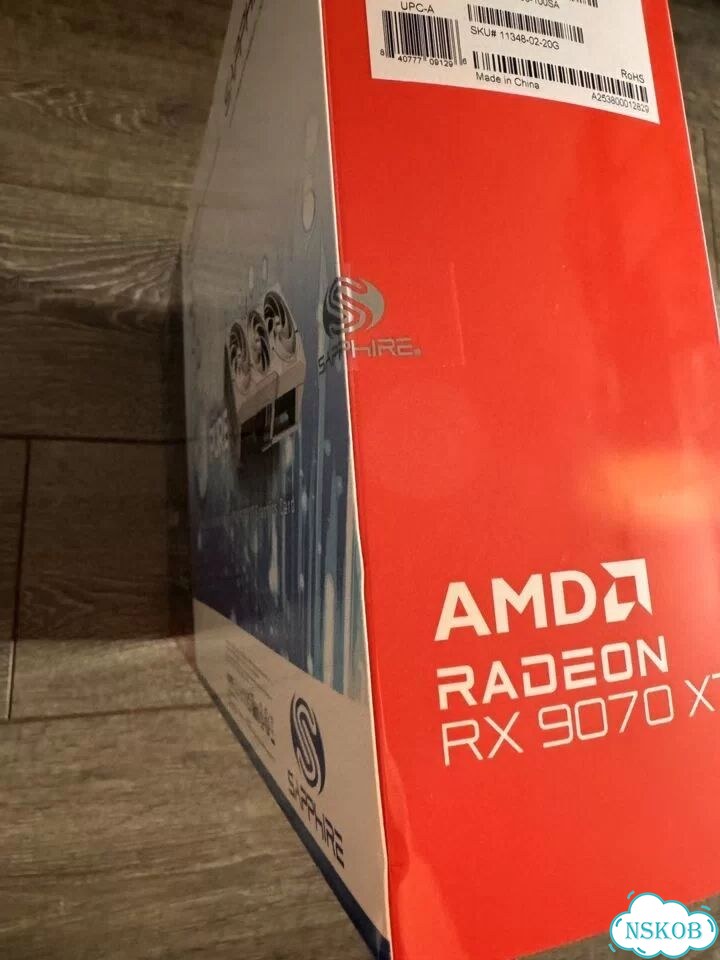 Видеокарта RX 9070xt pure white фото 3