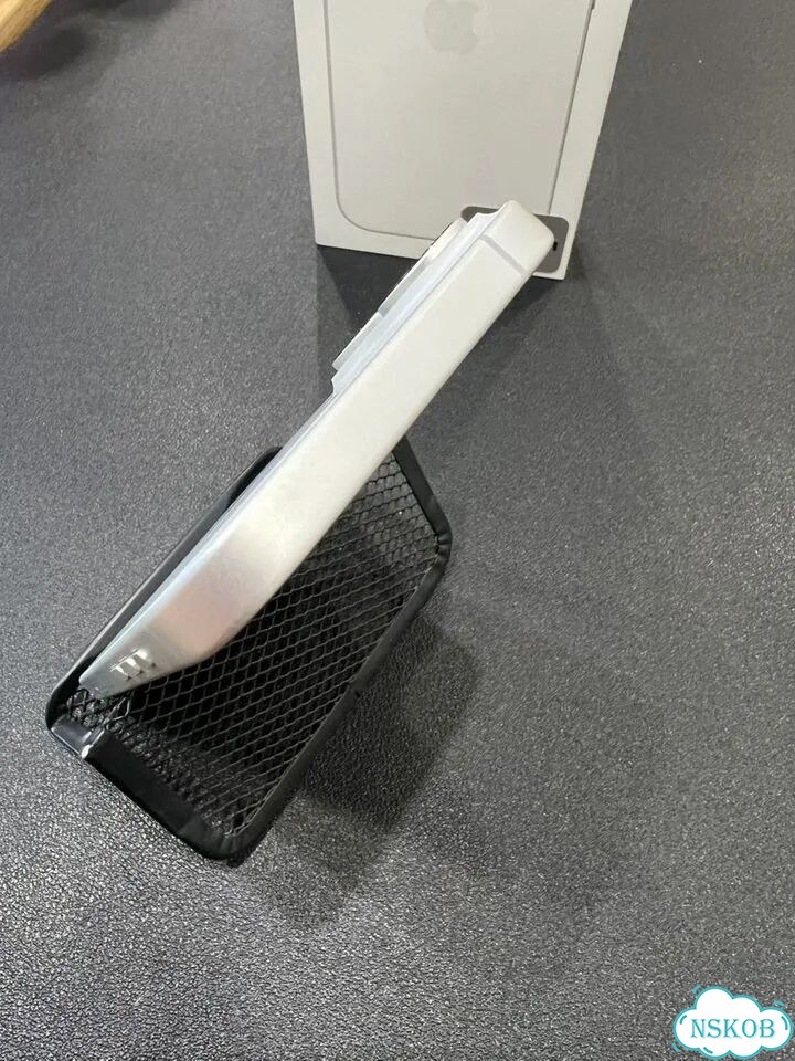 iPhone 17, 256 ГБ, SIM + eSIM фото 3
