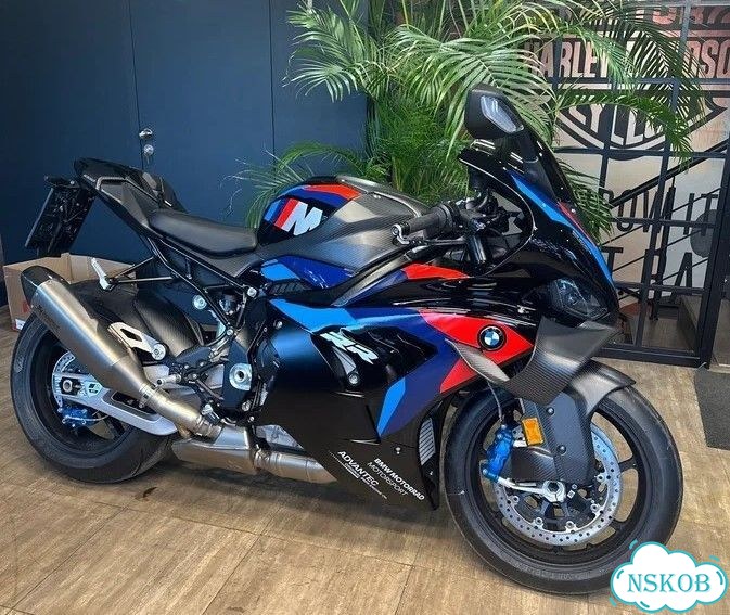BMW M 1000 RR, 2025 фото 1