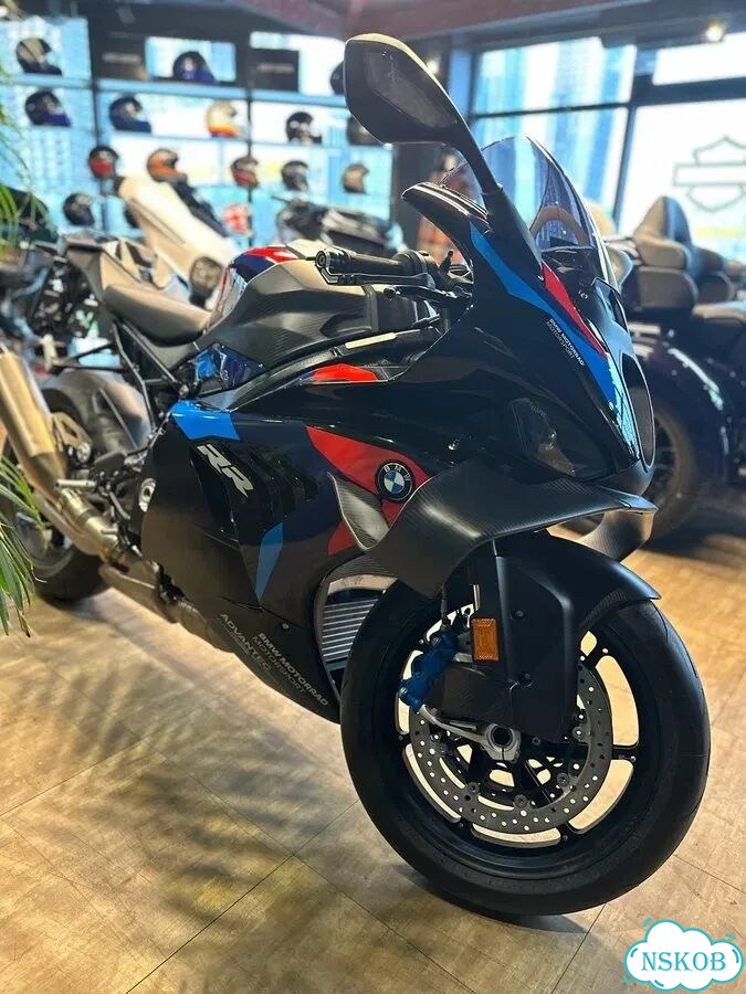 BMW M 1000 RR, 2025 фото 2