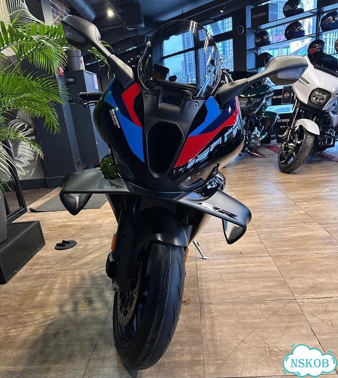 BMW M 1000 RR, 2025 фото 7