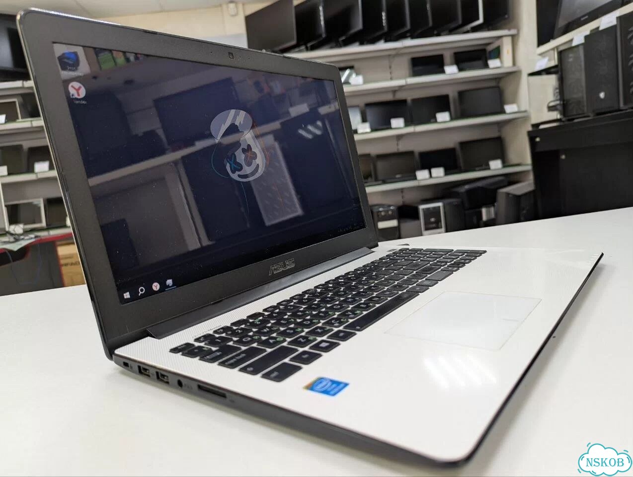 Asus Белый Для Учёбы и Дома фото 1