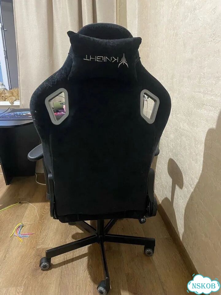 Компьютерное кресло Knight Outrider фото 2