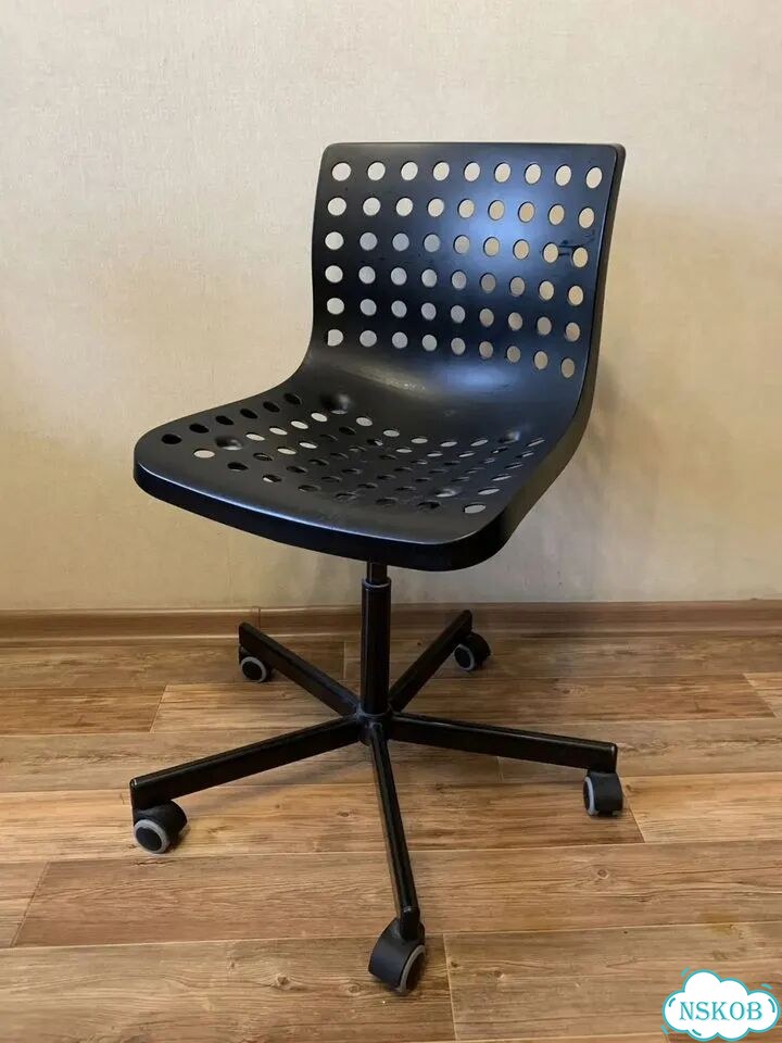 Офисное кресло IKEA фото 1
