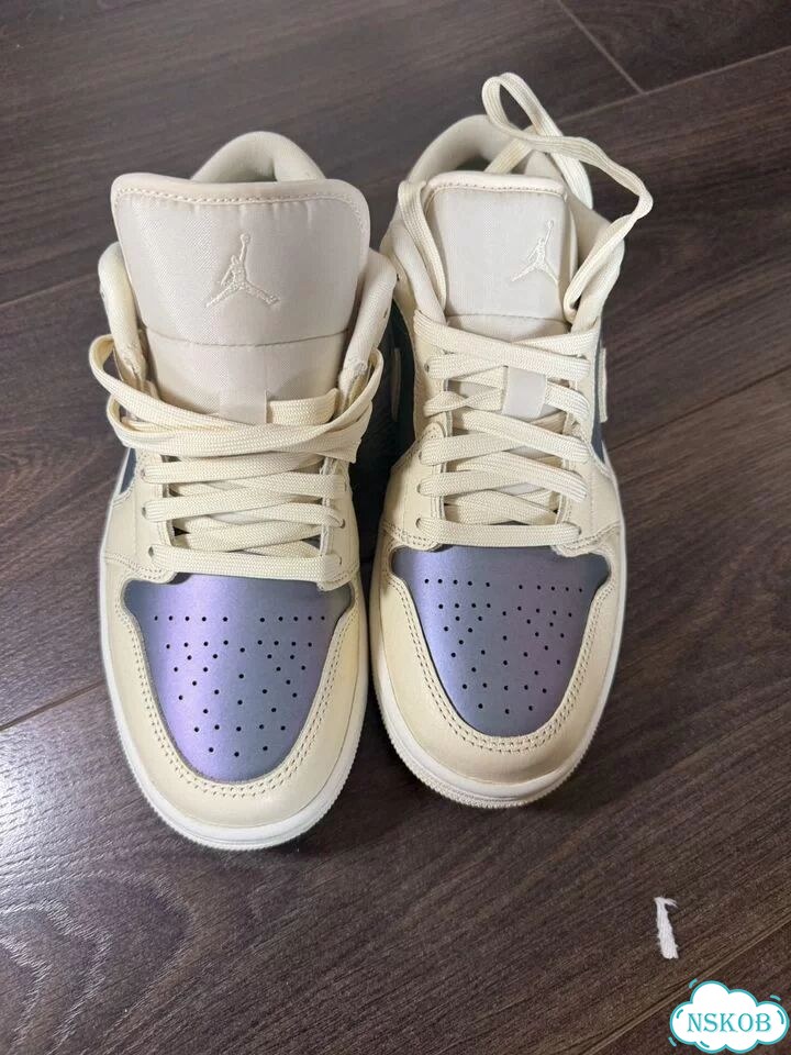 Air Jordan 1 Low SE фото 1