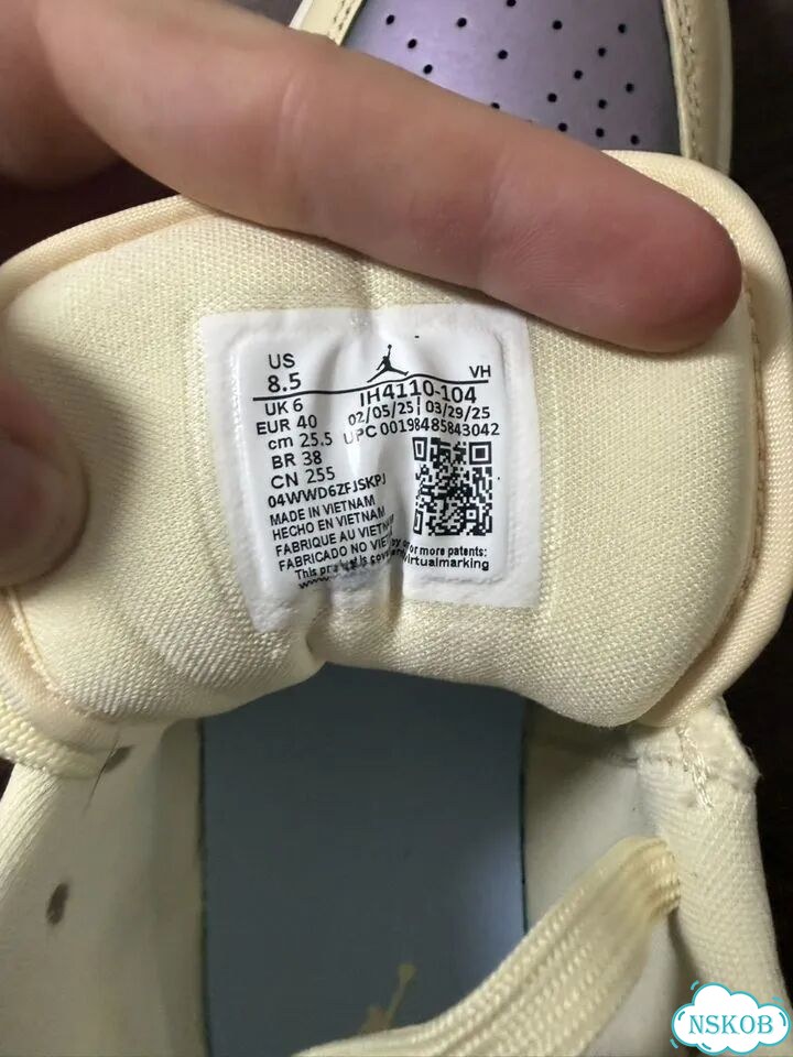 Air Jordan 1 Low SE фото 3