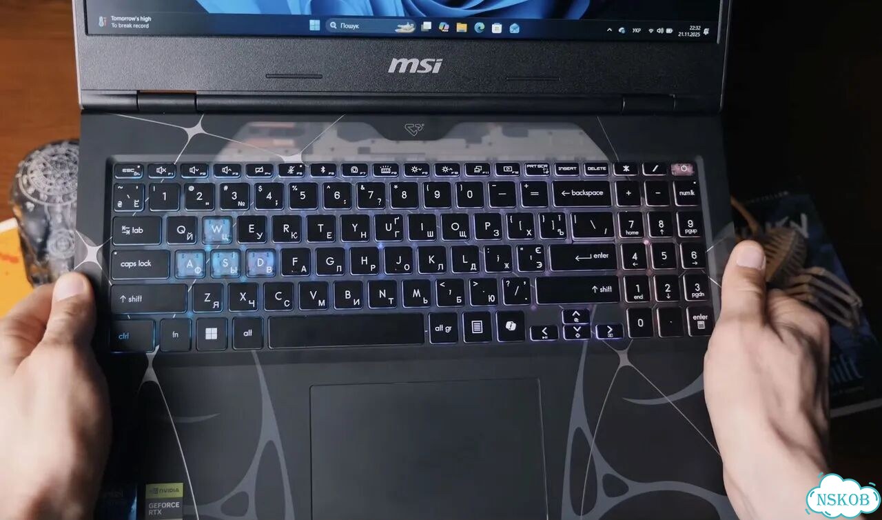 Ноутбук MSI Cyborg 15 i7 13620H, RTX5060, 16Gb+1Tb фото 7