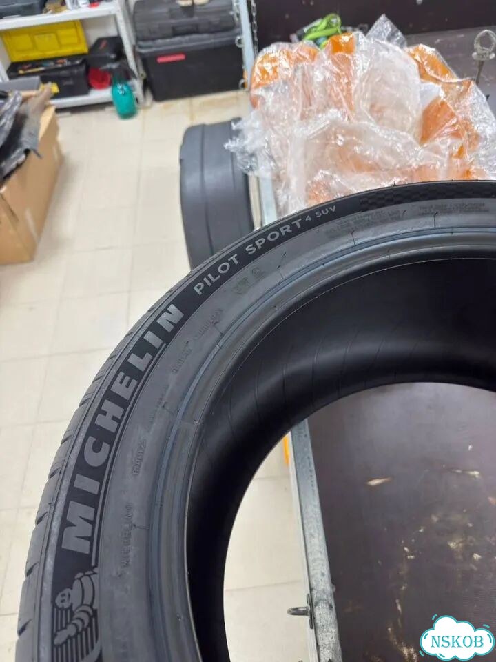 Michelin Pilot Sport 4 SUV 265/45 R20 и 295/40 R20 фото 3