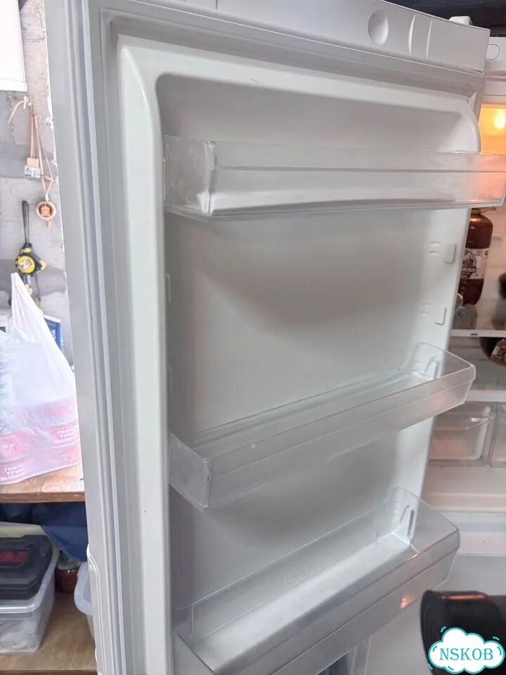 Холодильник indesit фото 3