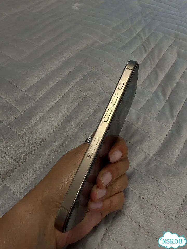 iPhone 16 Pro, 128 ГБ, SIM + eSIM фото 1