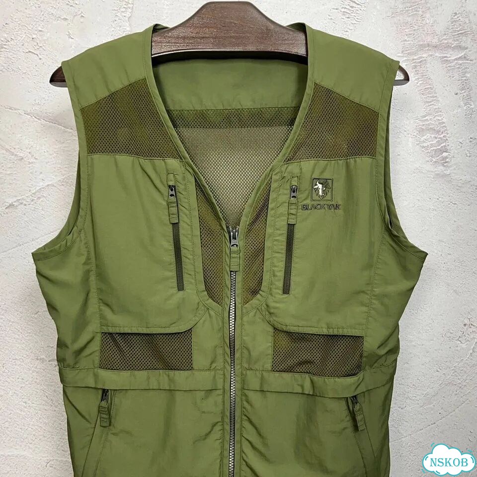 Трекинговый Multi Pocket жилет Black Yak M фото 2