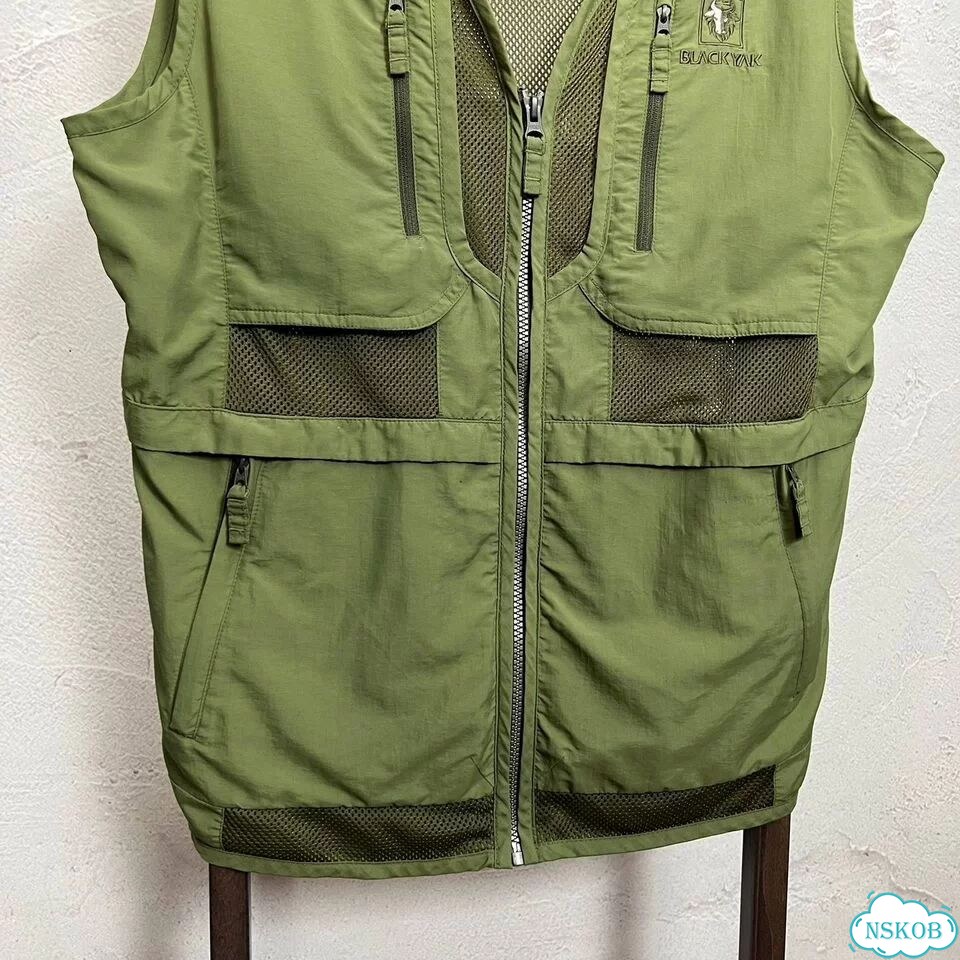 Трекинговый Multi Pocket жилет Black Yak M фото 4