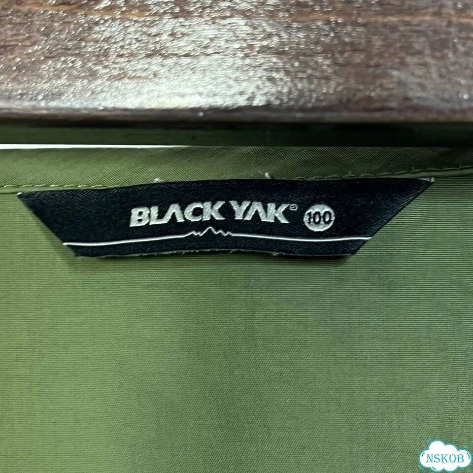 Трекинговый Multi Pocket жилет Black Yak M фото 7