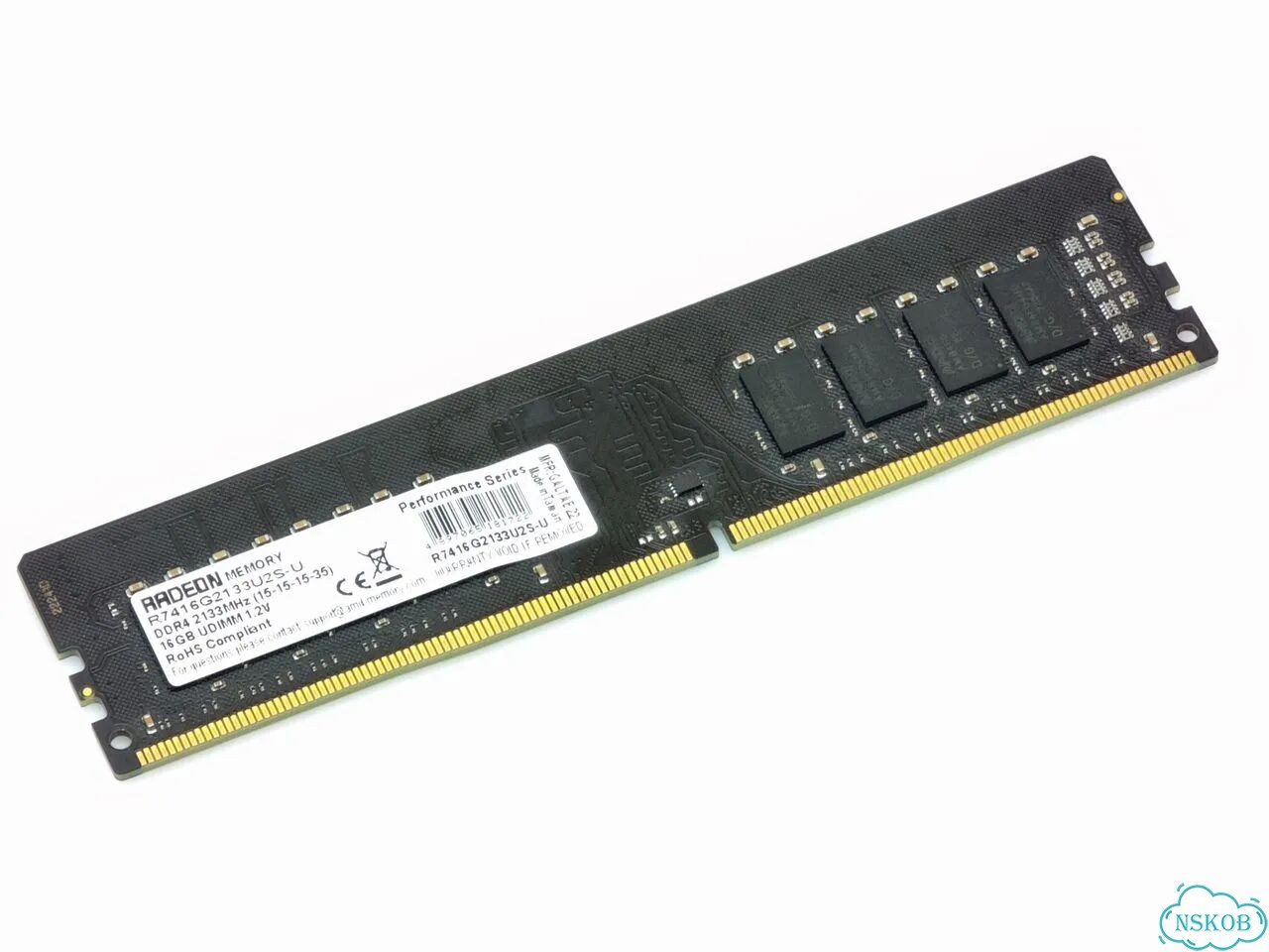 DDR4 16 GB 2133 AMD Radeon R7 CL 15 фото 1