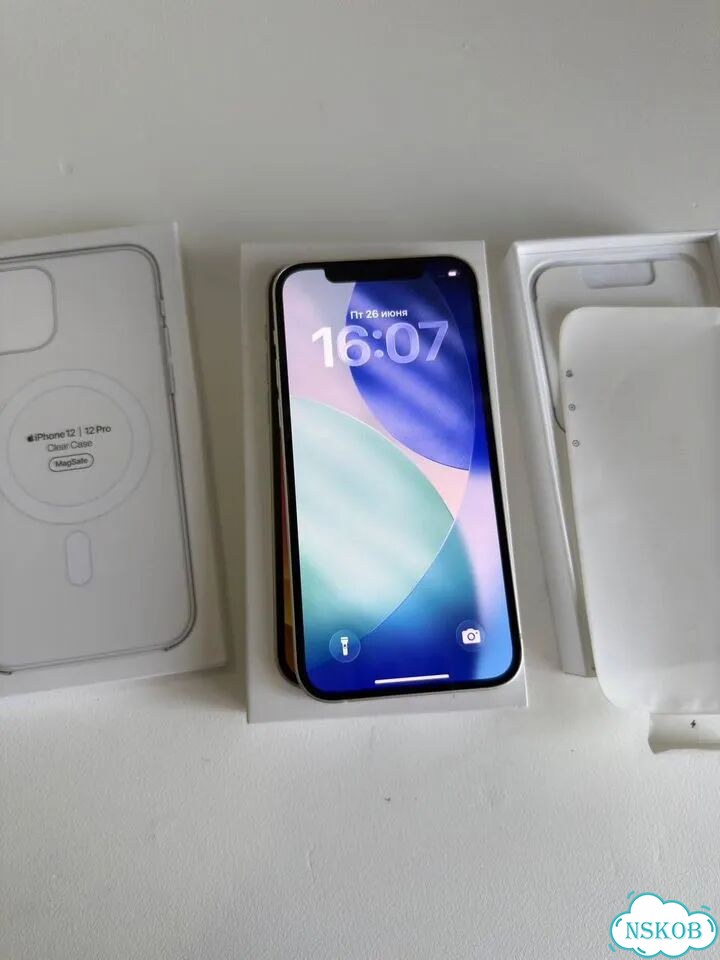 iPhone 12, 64 ГБ, SIM + eSIM фото 1