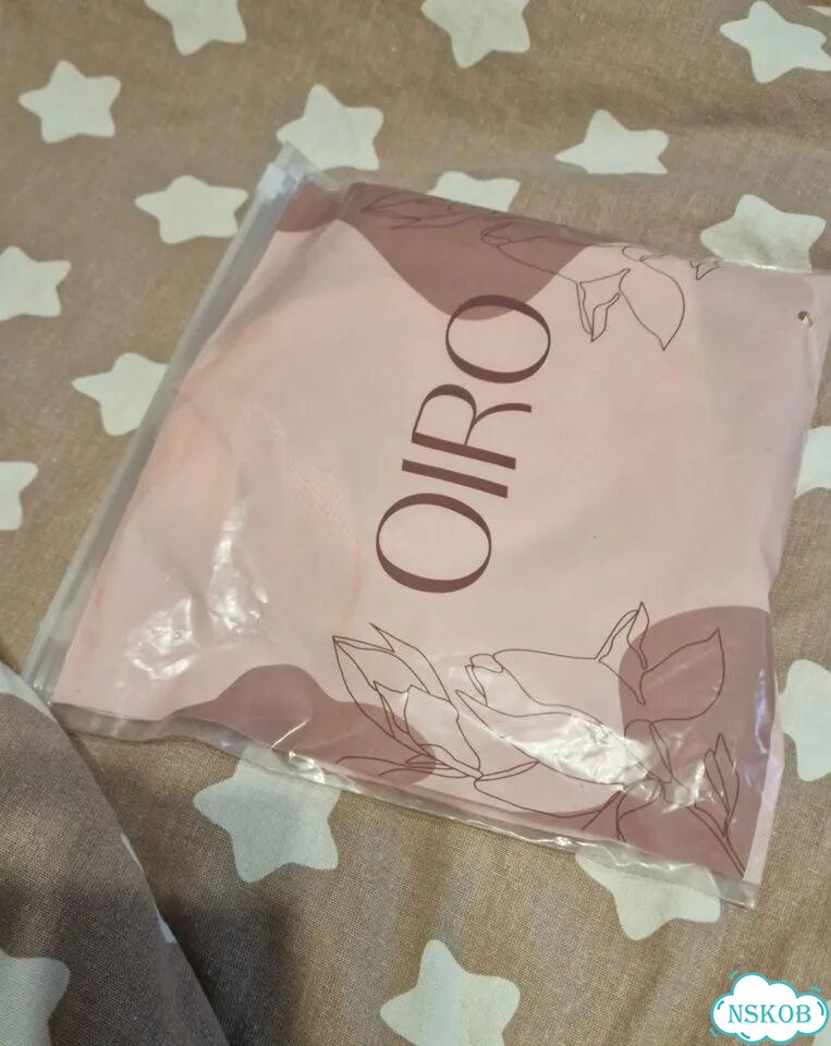 Бюстгальтер oiro 80D новый фото 2
