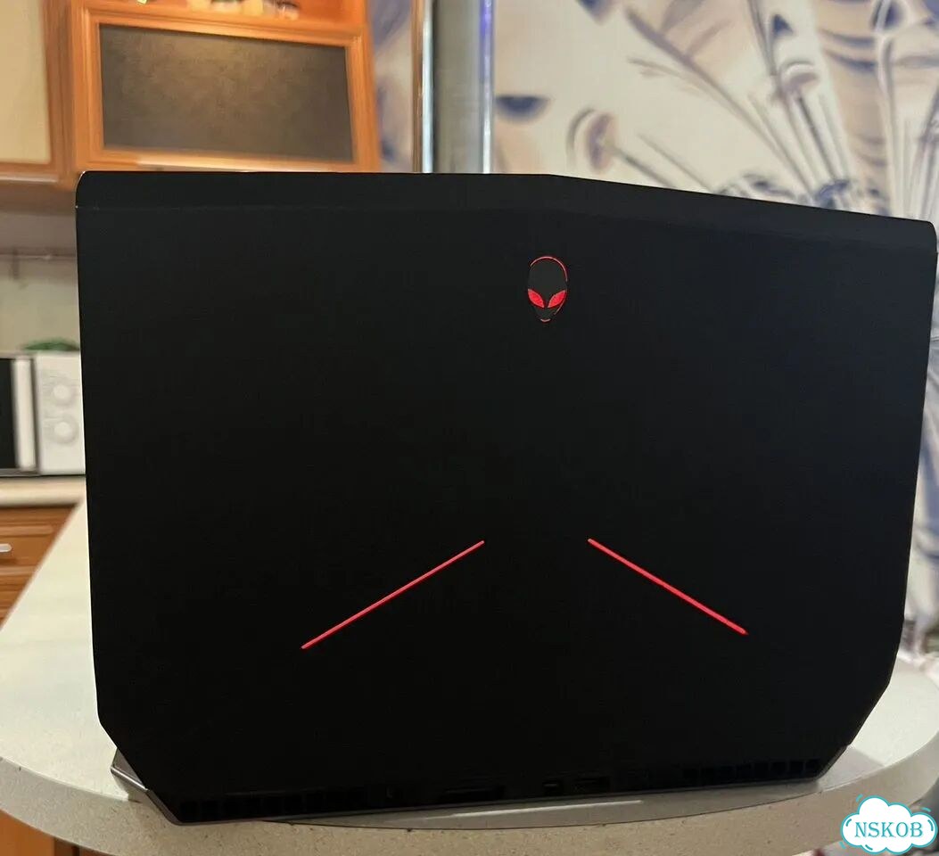 Игровой Alienware 13 R2 фото 2