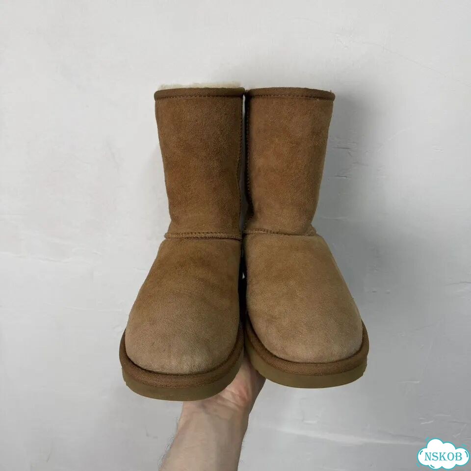 Ботинки Ugg Classic Short II фото 2