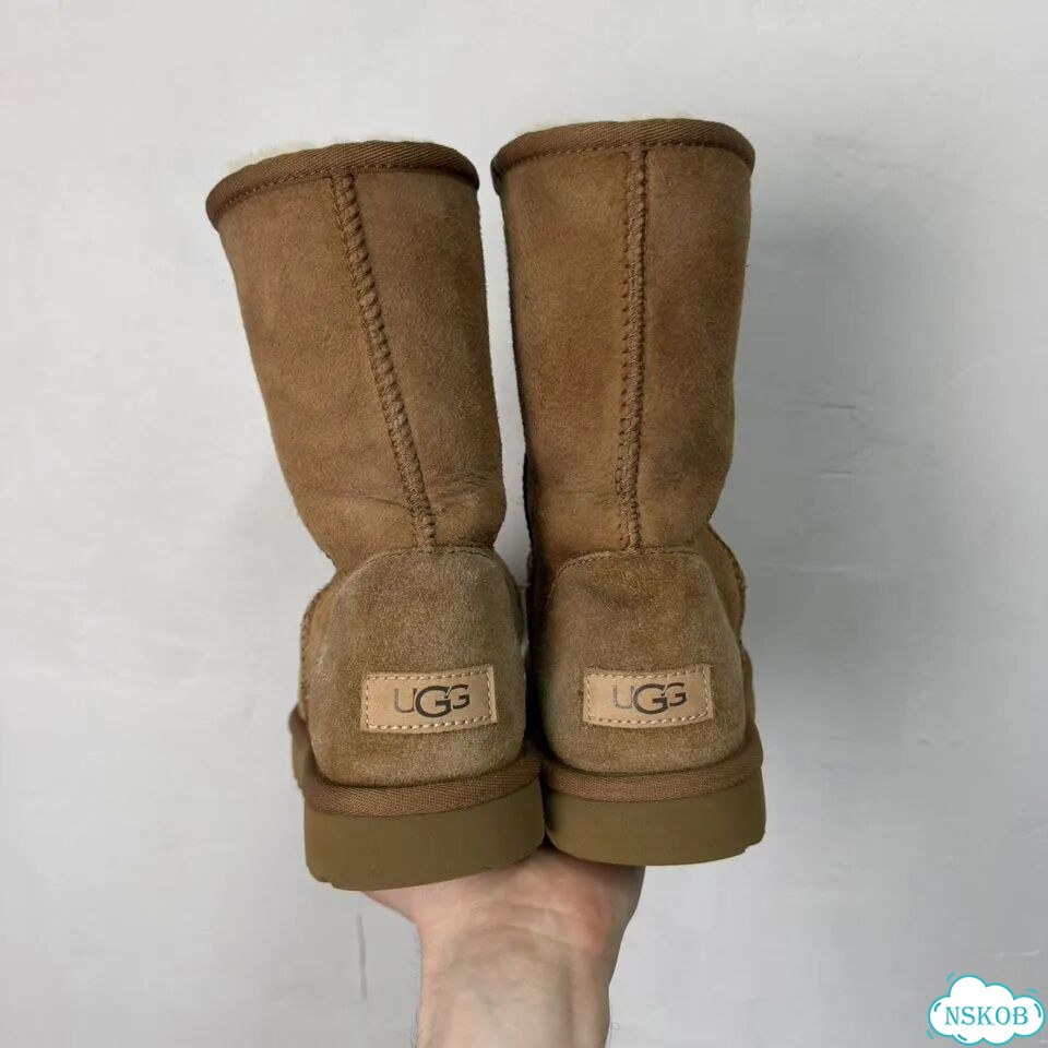 Ботинки Ugg Classic Short II фото 4