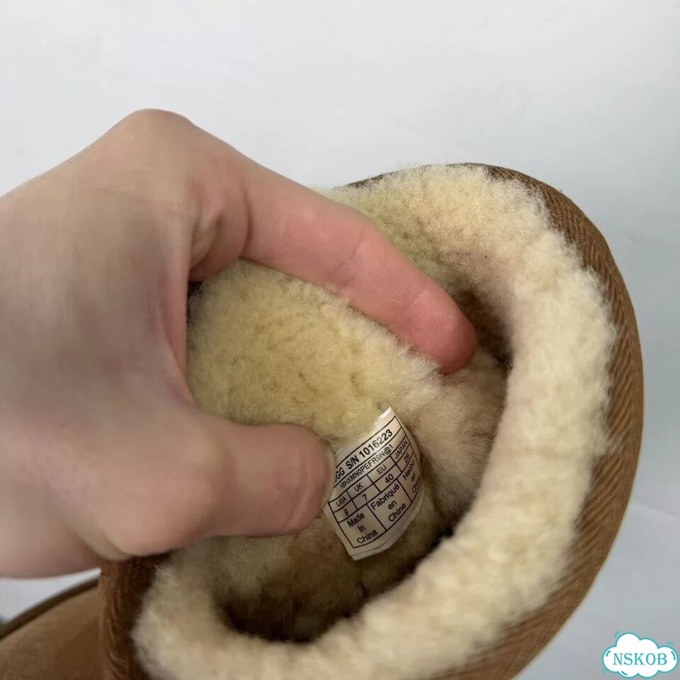 Ботинки Ugg Classic Short II фото 7