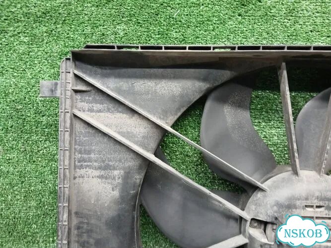 Диффузор радиатора Mercedes-Benz C-Class 271860 271950 651924 272988 651912 W204 W212 A207 X204 фото 8