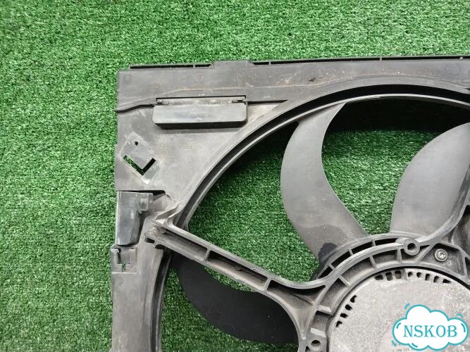 Диффузор радиатора Bmw X6 306D3 M57D30TU2 N57D30A N63B44A N52B30AF E71 E70 E72 F16 фото 2