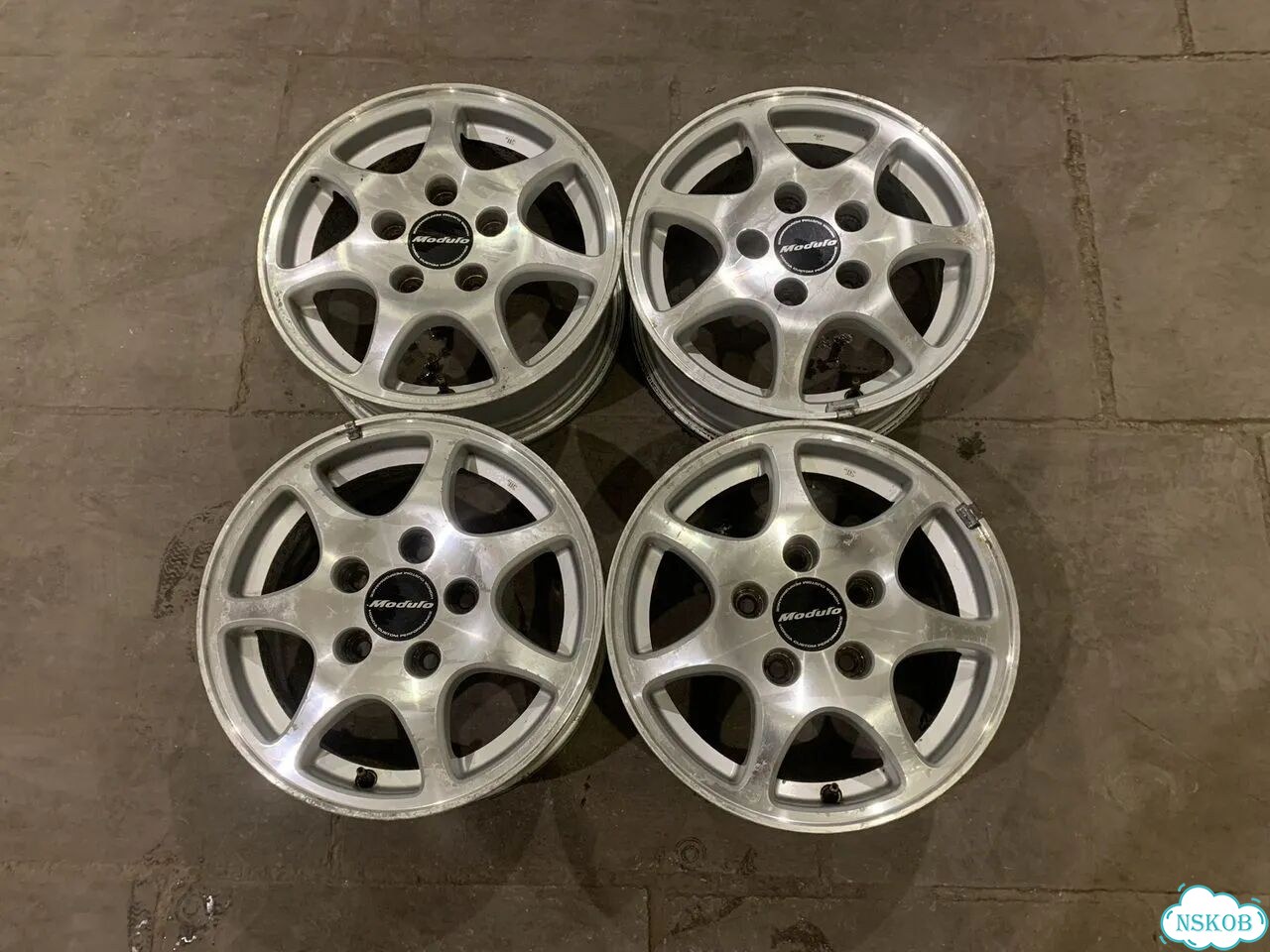 Литые диски Honda 6×R14 5×114.3 фото 1