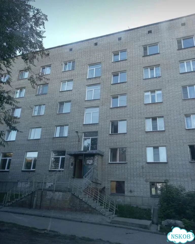 Комната 13 м² в 1-к., 5/5 эт. фото 1