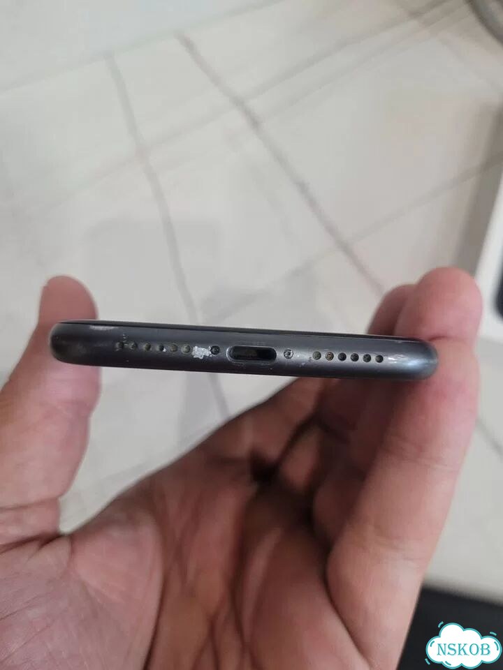 iPhone 11, 64 ГБ, SIM + eSIM фото 5
