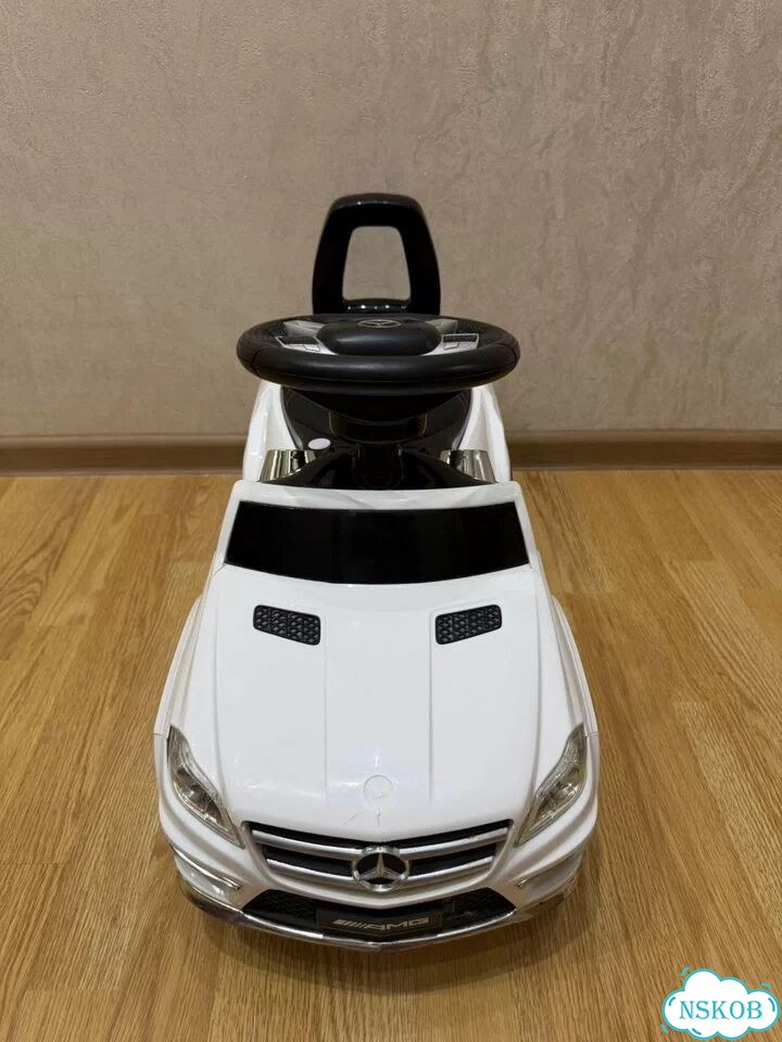 Машинка толокар mercedes с ручкой фото 6